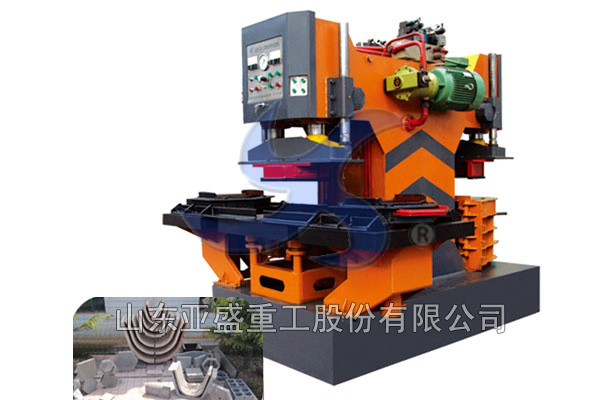 使用水利U型槽機械的技術特點